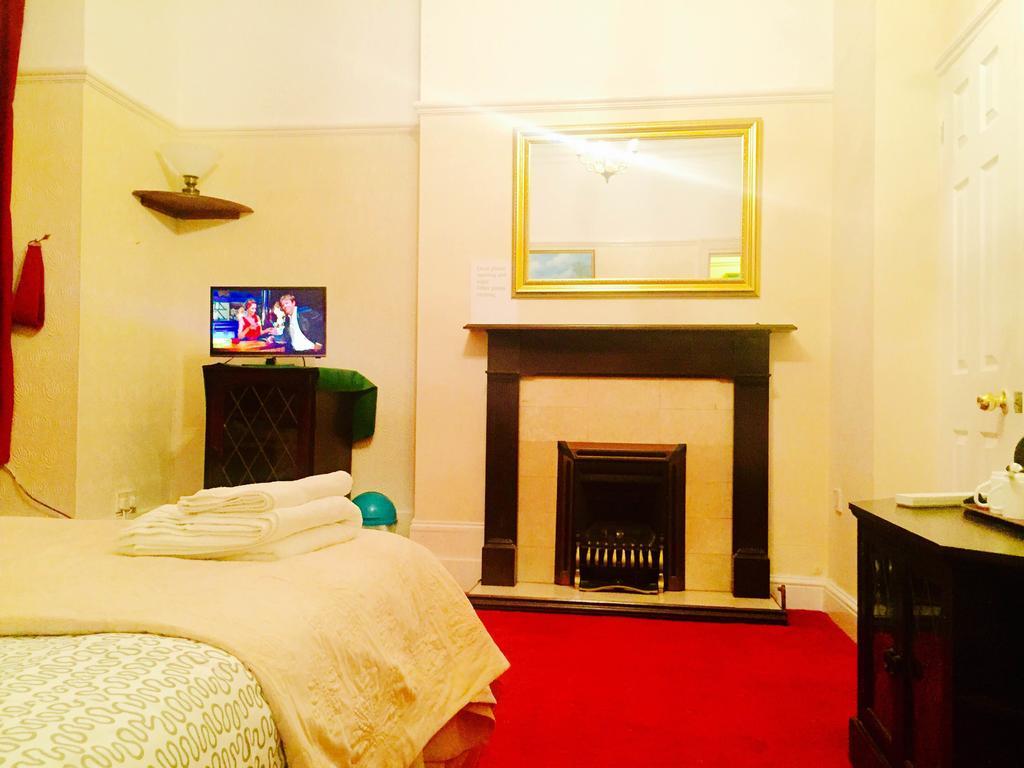 Southend Inn Hotel - Close To Beach, Train Station & Southend Airport Δωμάτιο φωτογραφία