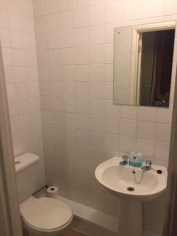 Southend Inn Hotel - Close To Beach, Train Station & Southend Airport Εξωτερικό φωτογραφία